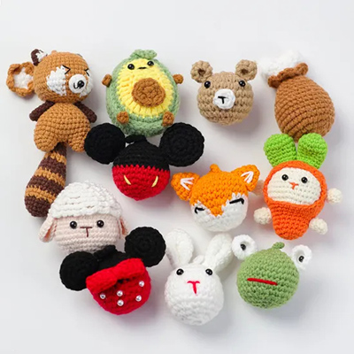 Wholesale Price OEM Manufacturer Personalized Christmas Decorations Crochet Knitted Animals Fox Cow Deer Bear Sheep Frog Rabbit Bunny Keychain Factory