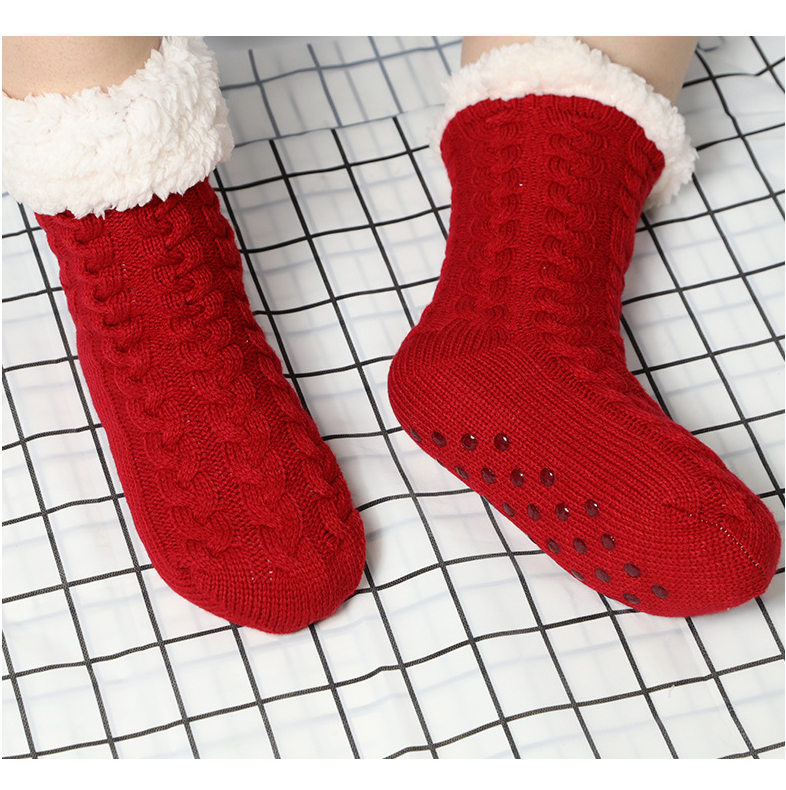 Winter Slipper Socks with Anti-Slip Dots – Warm & Stylish!