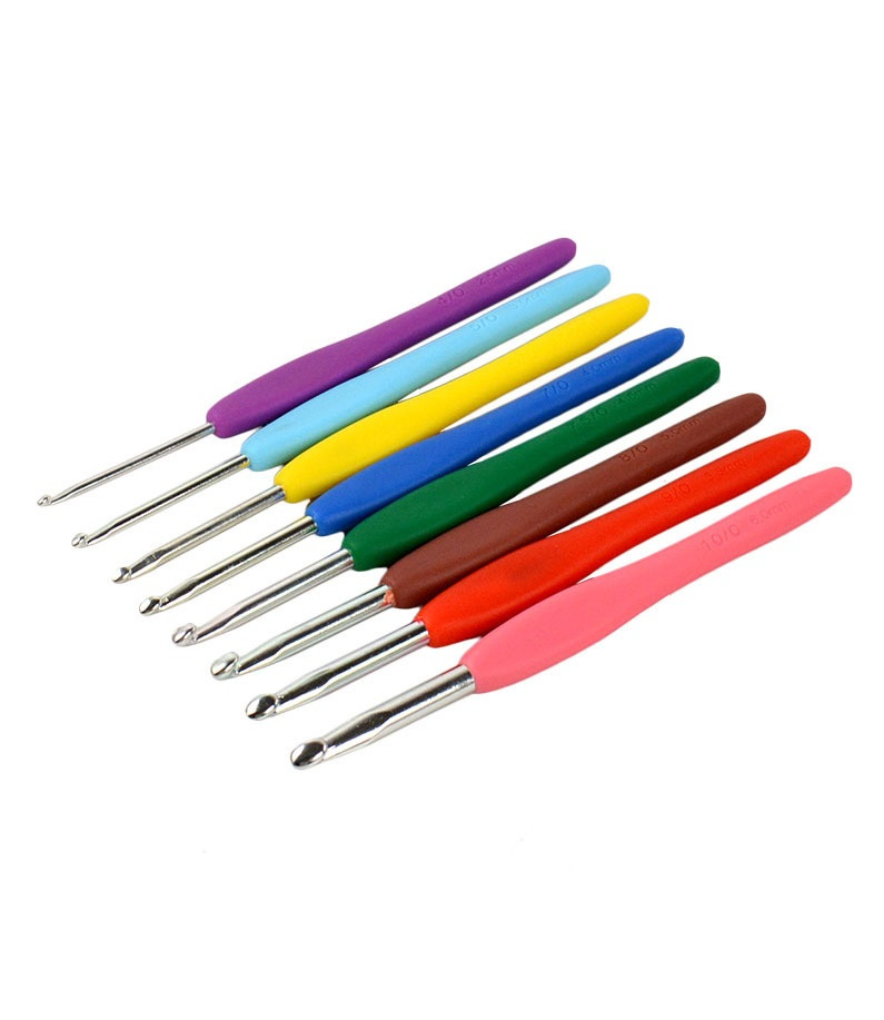 comfortable soft-handle crochet hooks, vibrant candy-style design, perfect for knitting and crocheting, lightweight and portable, ergonomic TPR handles, smooth aluminum hook heads, set of 8 sizes, ide